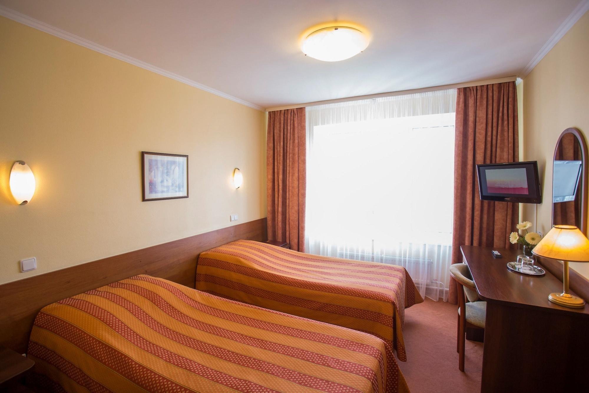 Sputnik Hotel Minsk Eksteriør bilde