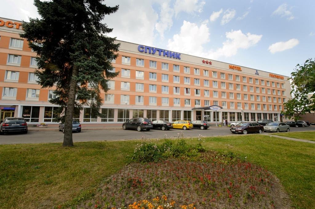 Sputnik Hotel Minsk Eksteriør bilde